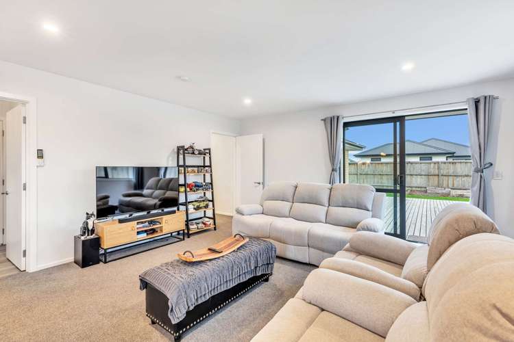 14 Nathaniel Archer Street Woodend_6