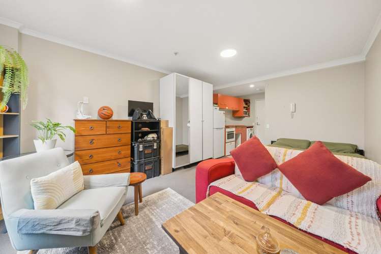707/5 Aitken Street Thorndon_6