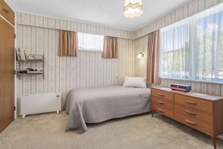 140 Dowse Drive Maungaraki_9