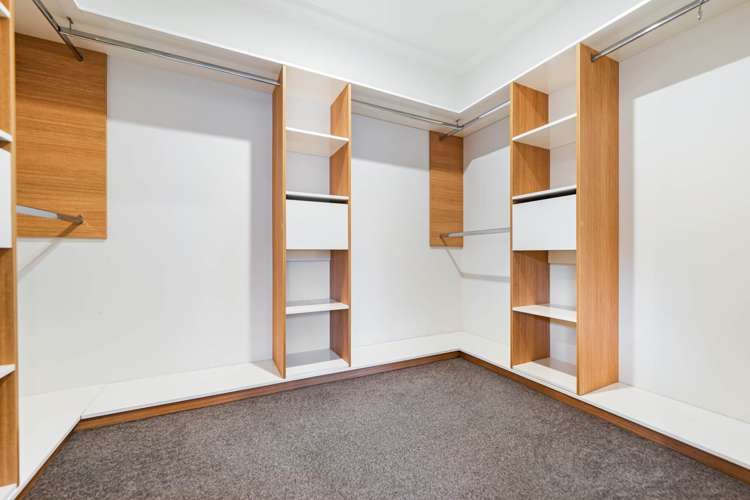17 Evelina Lane Flat Bush_13