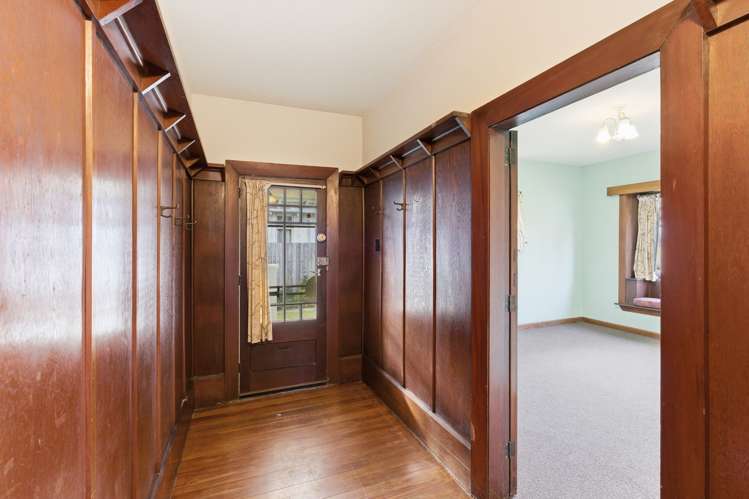 48 St Andrews Square Strowan_10