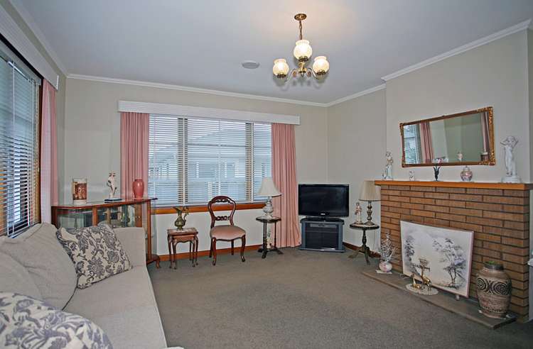 120 Springs Road Hornby_9