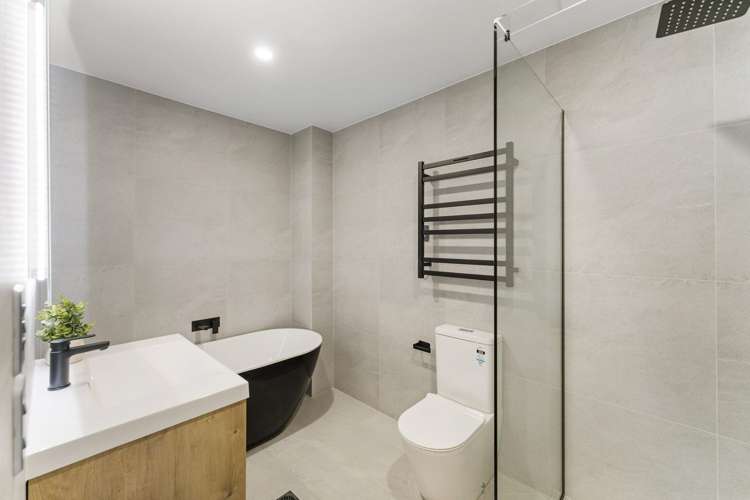 90E Kings Road Panmure_11