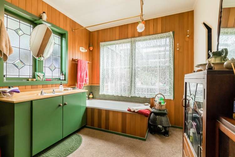 83 Warner Park Avenue Laingholm_13