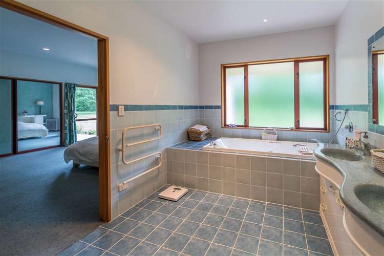 8 Busch Lane Halswell_36