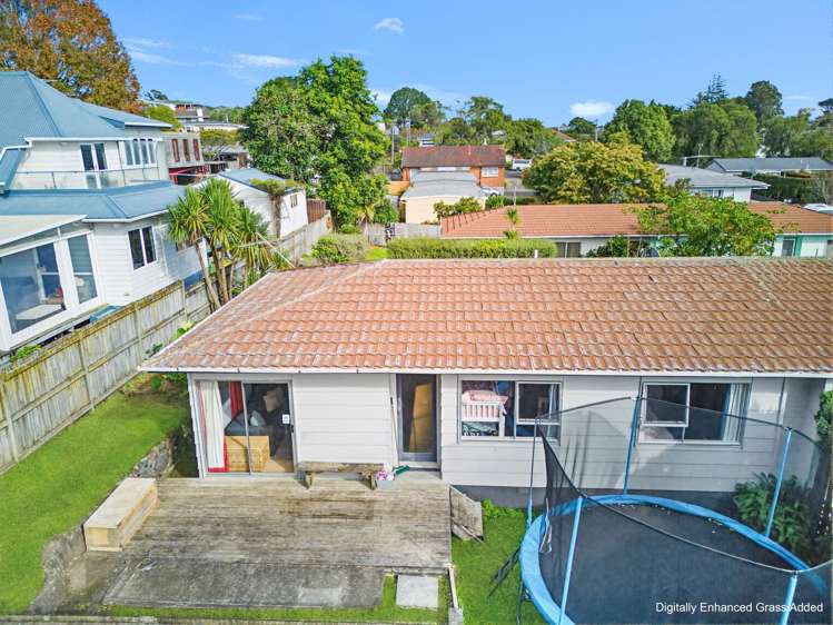 2/15A McIntyre Road Mangere Bridge_13