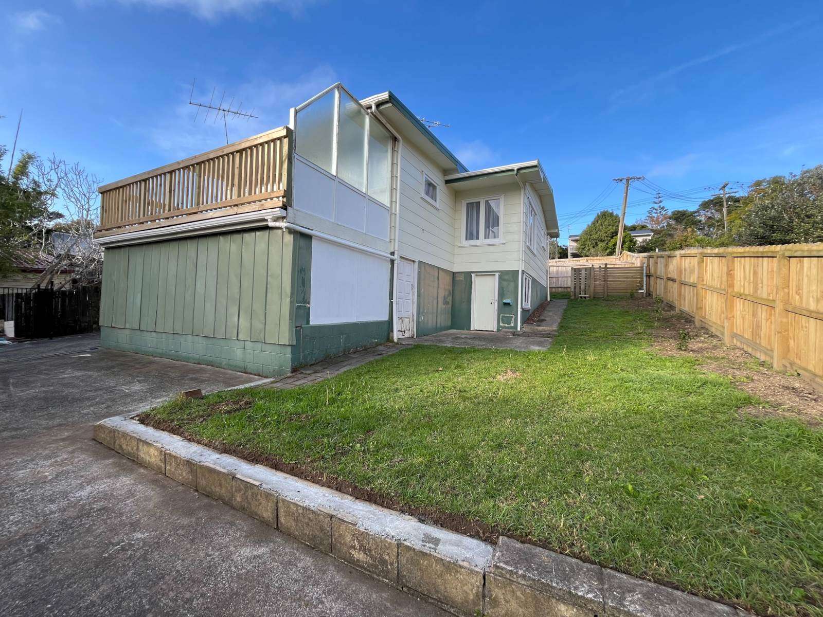 44 Hammond Avenue Hatfields Beach Rodney Houses for Rent One Roof