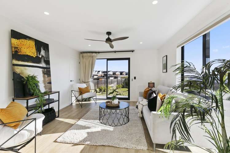 81 Cedarwood Street Woodridge_7