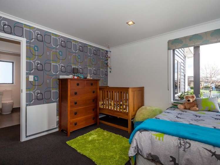 41 Liberty Grove Kelvin Grove_19