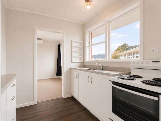 2/7 Mitre Grove Trentham_3