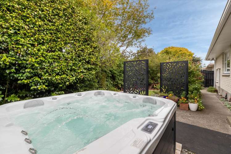 44 Holdsworth Avenue Trentham_15