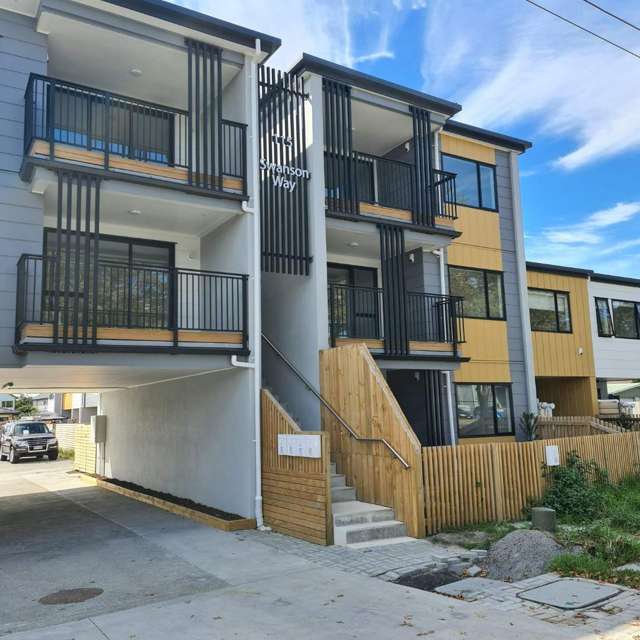 7/115 Swanson Road, Henderson