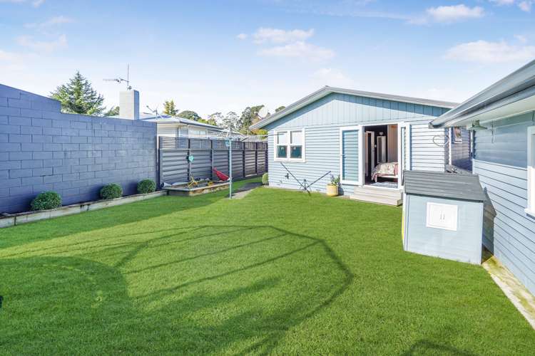 14 Manapouri Place Glenview_16