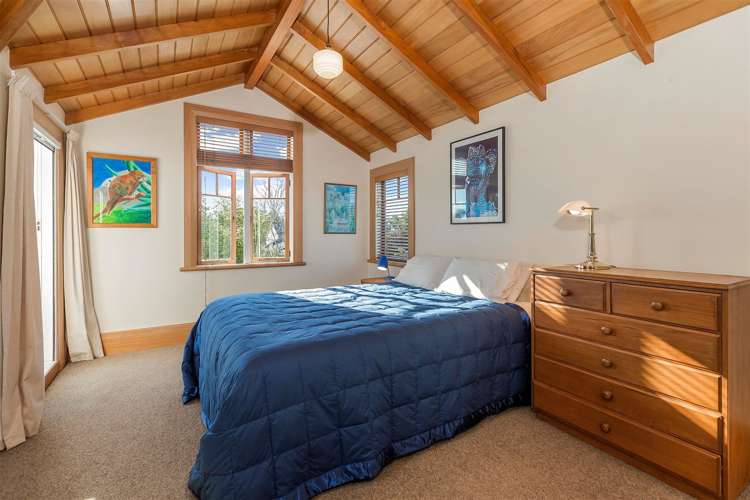 6 Ascot Avenue Narrow Neck_17