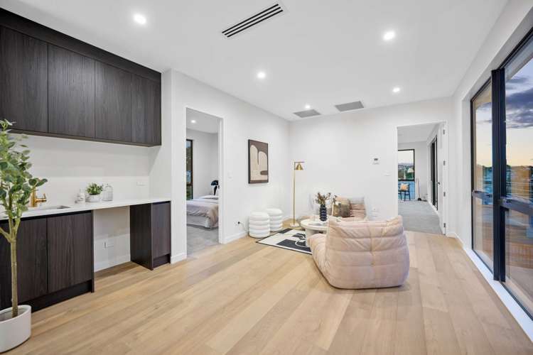 77 Park Rise Campbells Bay_21