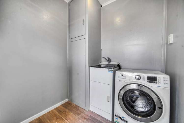 135 Clevedon Road Papakura_12