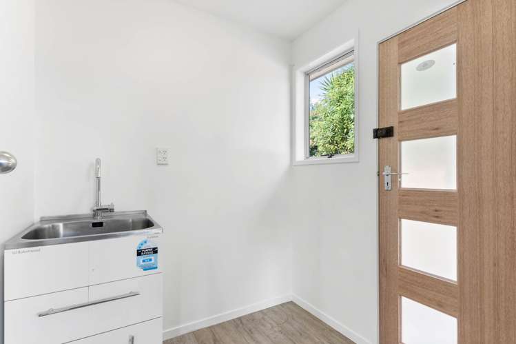 315 Swanson Road Ranui_8