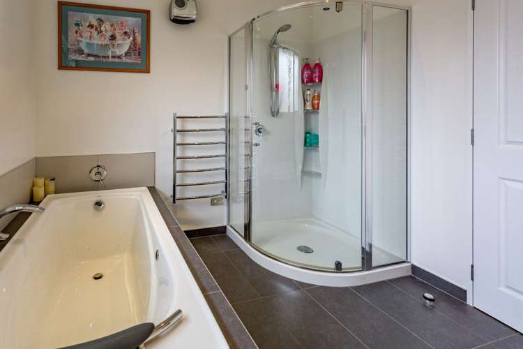 8 Micron Close Templeton_19