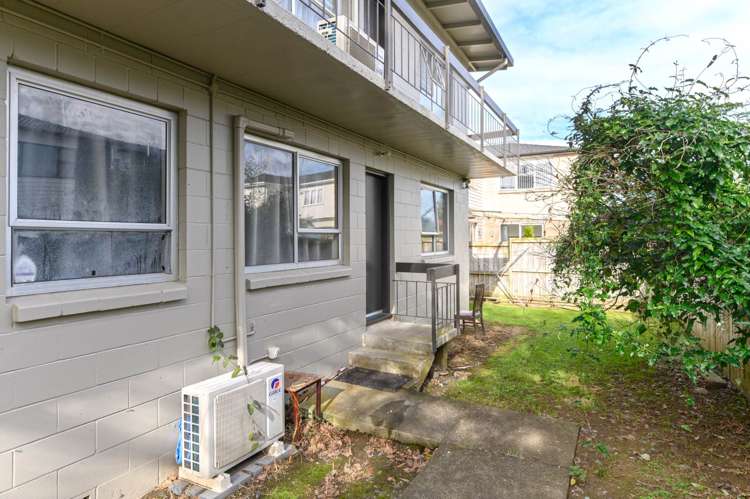 10/68 Olsen Avenue Hillsborough_8