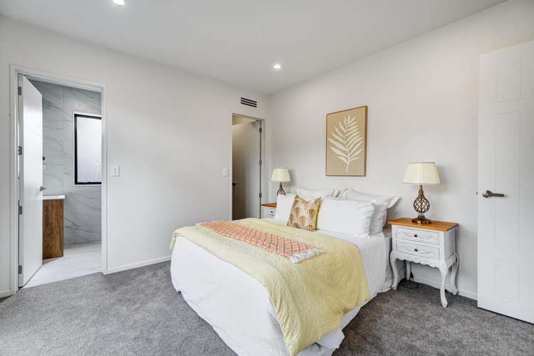 12 Parehua Lane Swanson_20