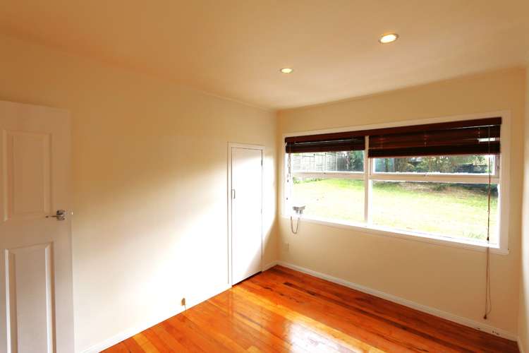 66 Bradbury Road Botany Downs_10