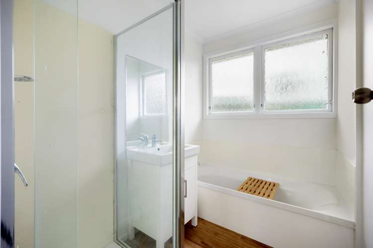 110 Saxbys Road Deanwell_14