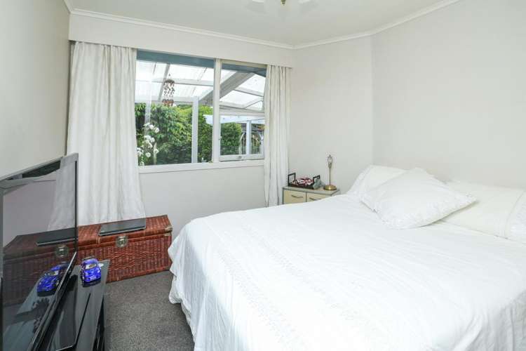 26 Te Anau Place Glenview_11
