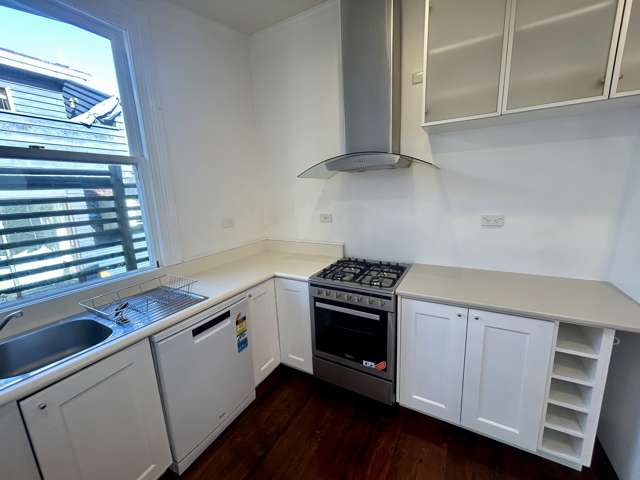94 Victoria Road Devonport_4