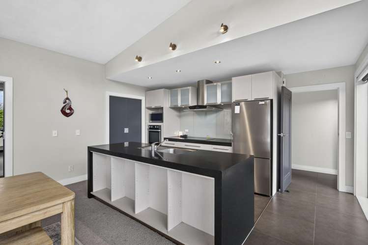 12D Takiroa Street Urenui_6