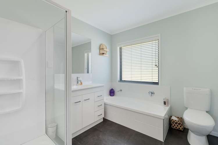 22 Conniston Way Pyes Pa_13