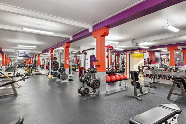 10-12 Dowling Street Dunedin Central_3