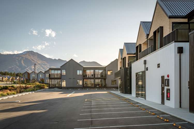 5 Northlake Drive (Units 30 and 34) Wanaka_5