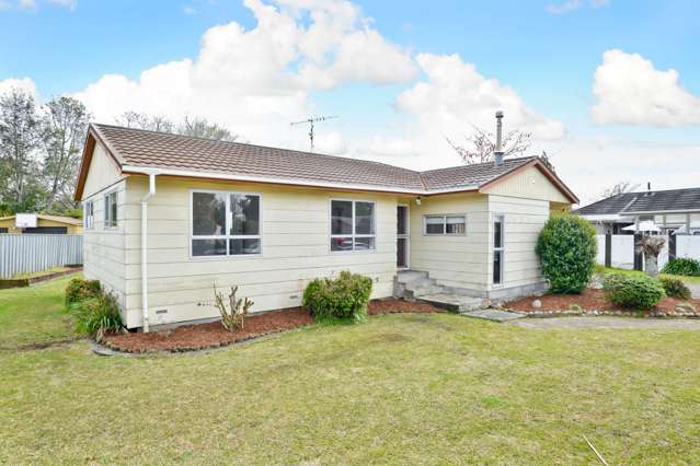 22 Hibiscus Avenue Hamilton Lake_1