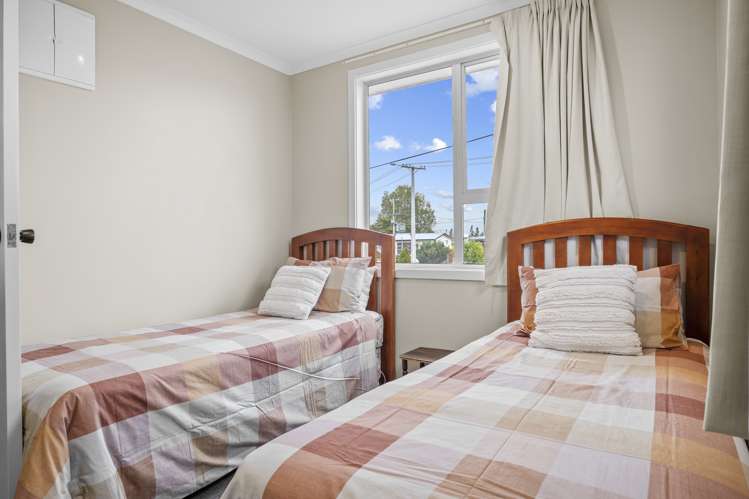 27 Sealy Street Twizel_12