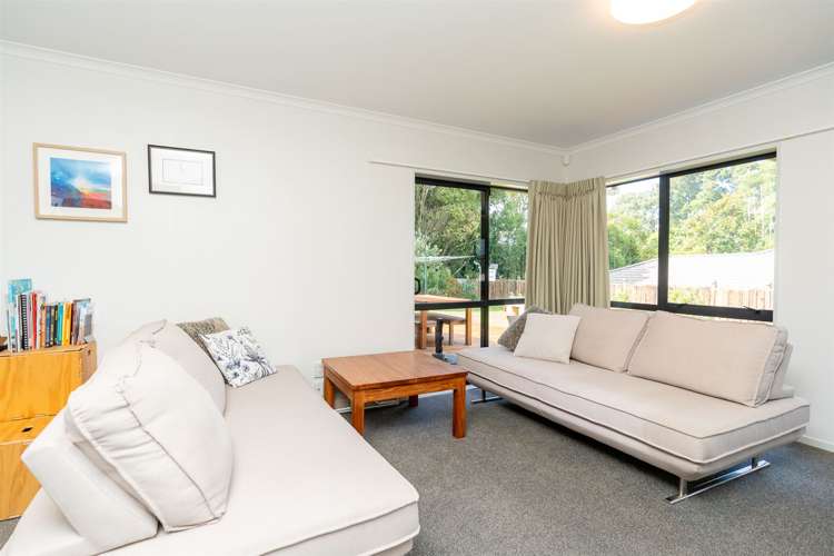 103 Dixon Road Glenview_4