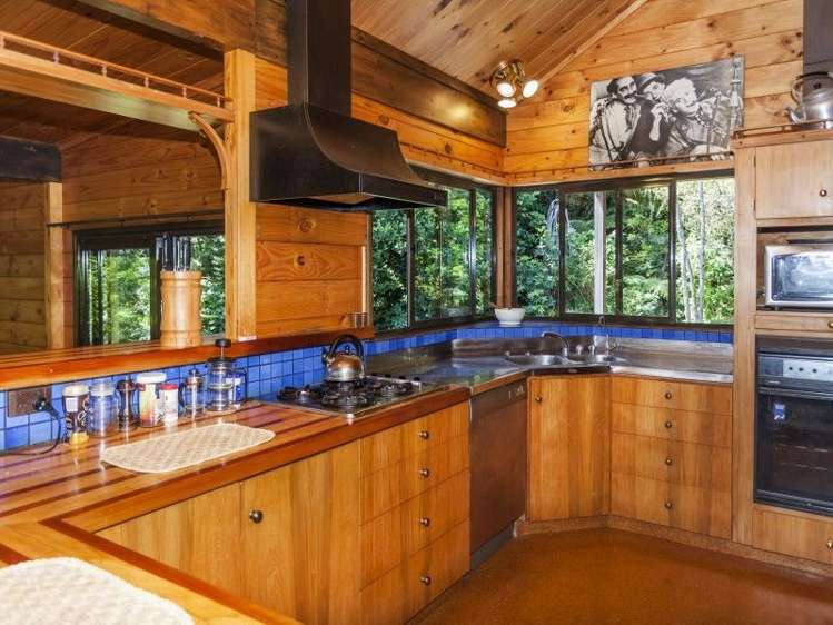 94 Kowhai Drive Te Kouma_13