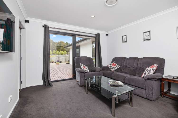 111 Redvale Road Redwood Valley_9