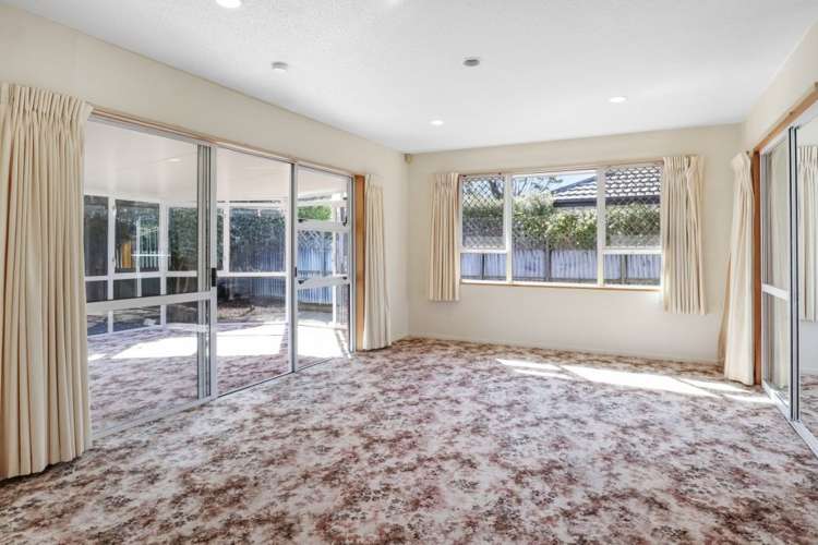 1/61A Strathfield Avenue Dallington_2