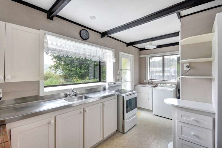 34 Wingatui Road Mosgiel_9