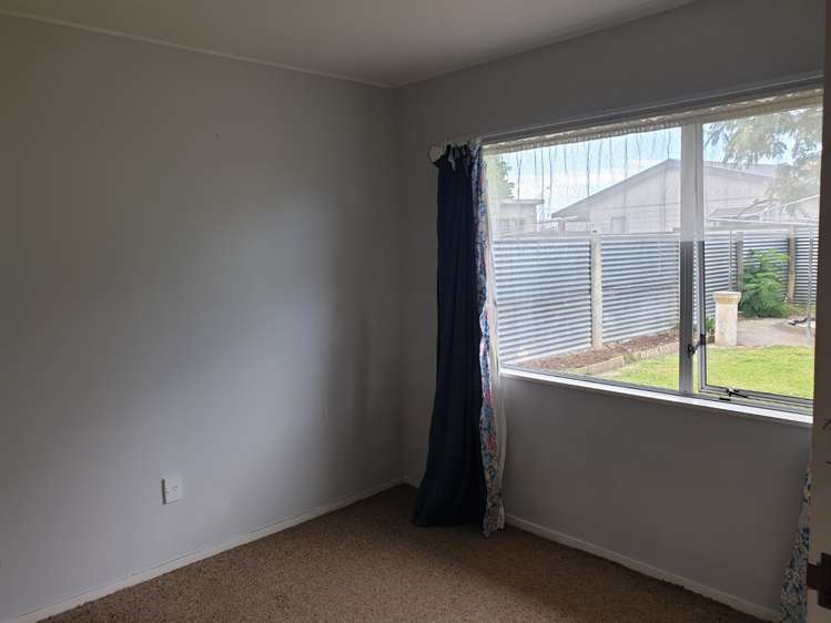 301 Flaxmere Avenue Flaxmere_6