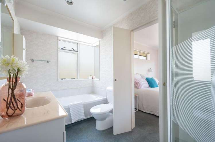 2 Hilliard Street Stoke_9