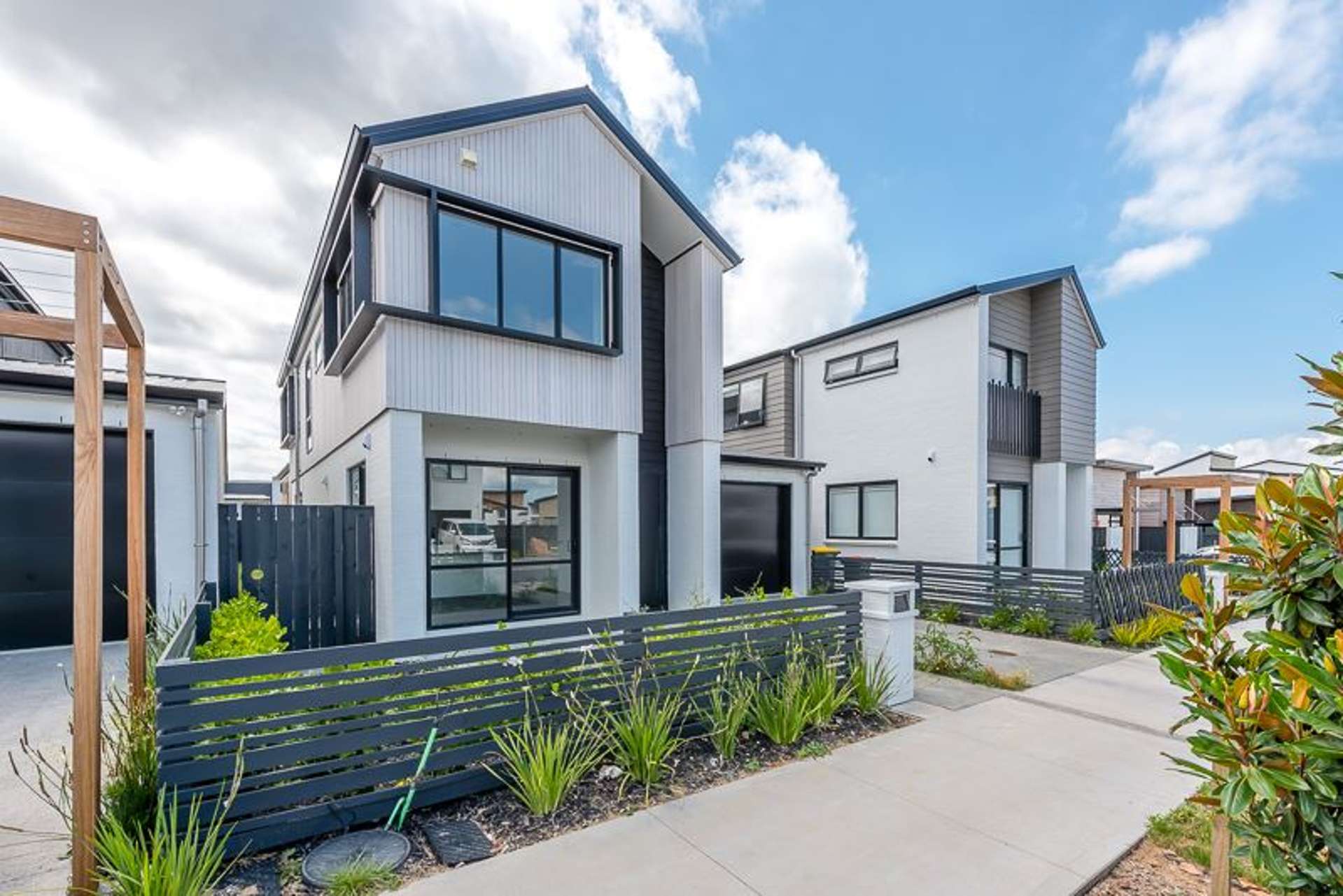 13 Grey Warbler Road Hobsonville_0