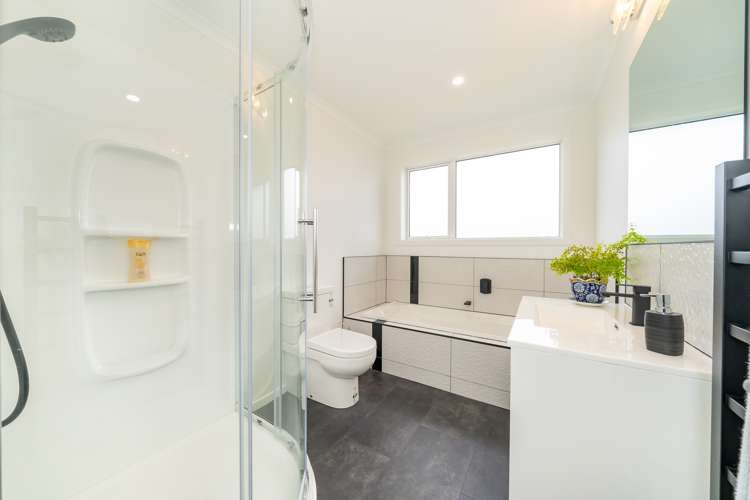 13 Poulson Grove Trentham_15