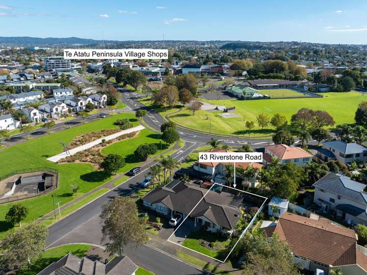 43 Riverstone Road Te Atatu Peninsula_2