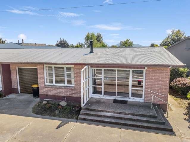 All Aboard for 130m² of Easy Living