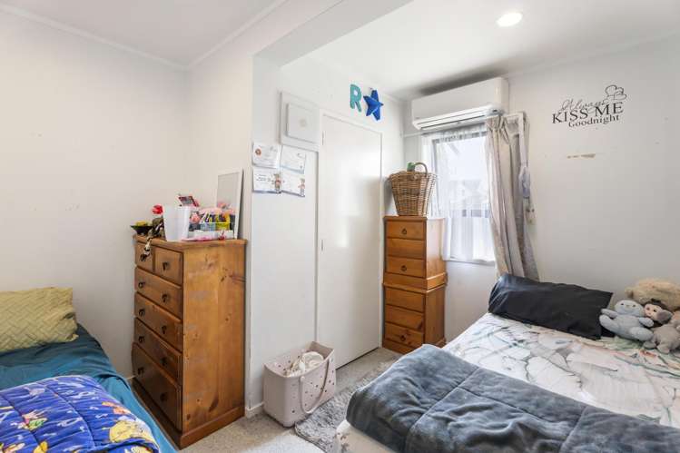 4 Ocean View Road Manurewa_4