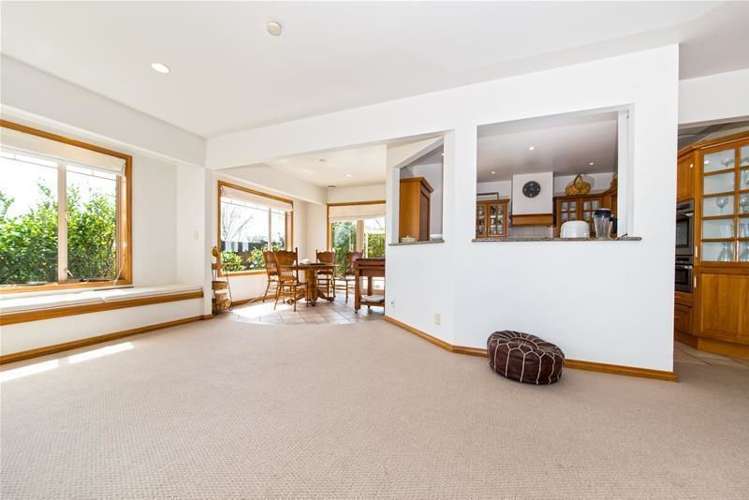 52 Shepherds Lane Flat Bush_10