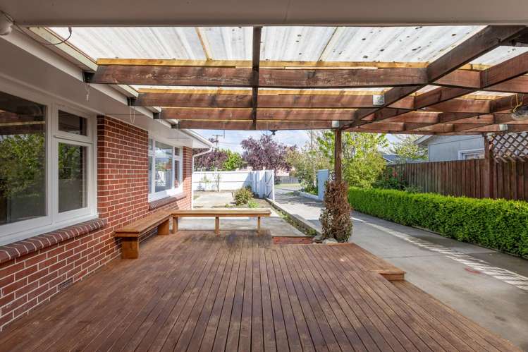 5 Norrie Street Redwood_25