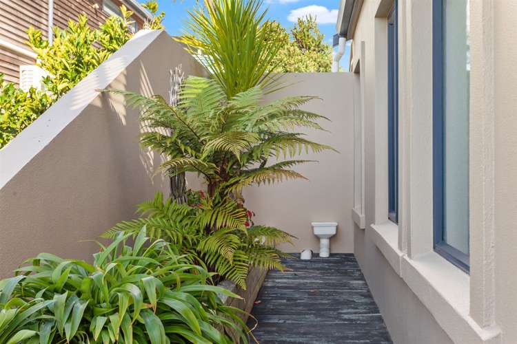 274 Ocean Road Ohope_28