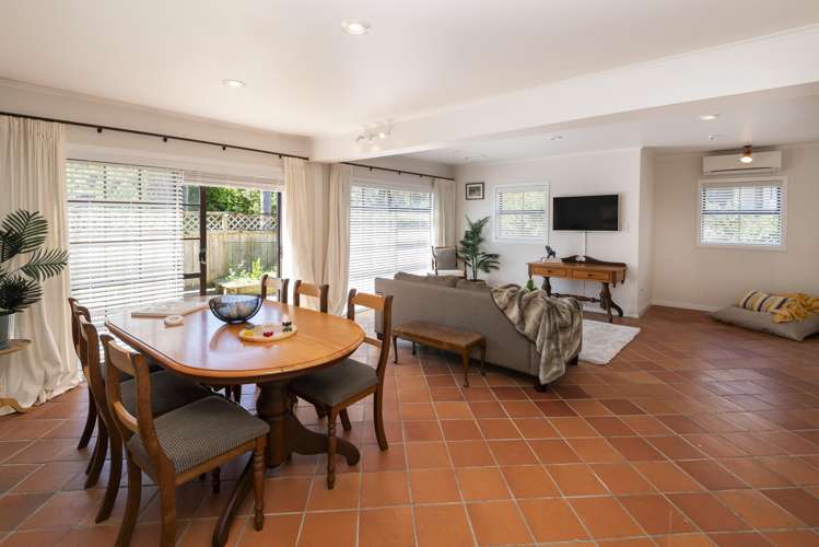 17A Lynton Road Bucklands Beach_29